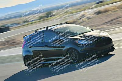 media/Dec-13-2025-Extreme Speed (Sat) [[d129ecb0b9]]/Mid Inter/Session 3 (Turn 5)/